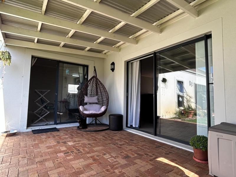 3 Bedroom Property for Sale in Sunningdale Western Cape